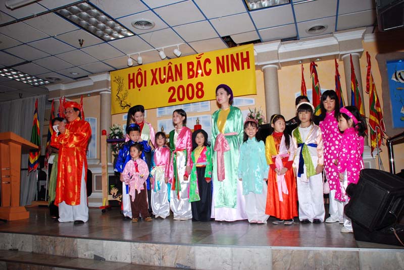 Dsc_1854_ Mo lang Vu Khang va tre lang